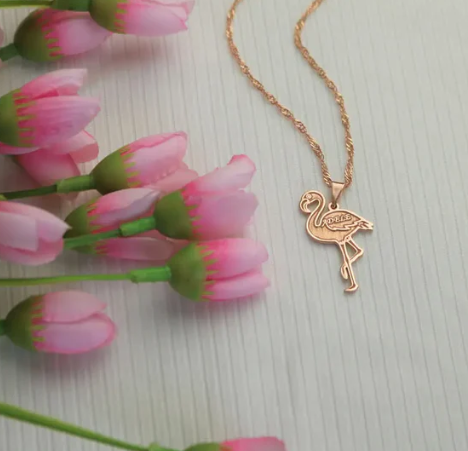 An Engravable Necklace That Never Goes Out of Style