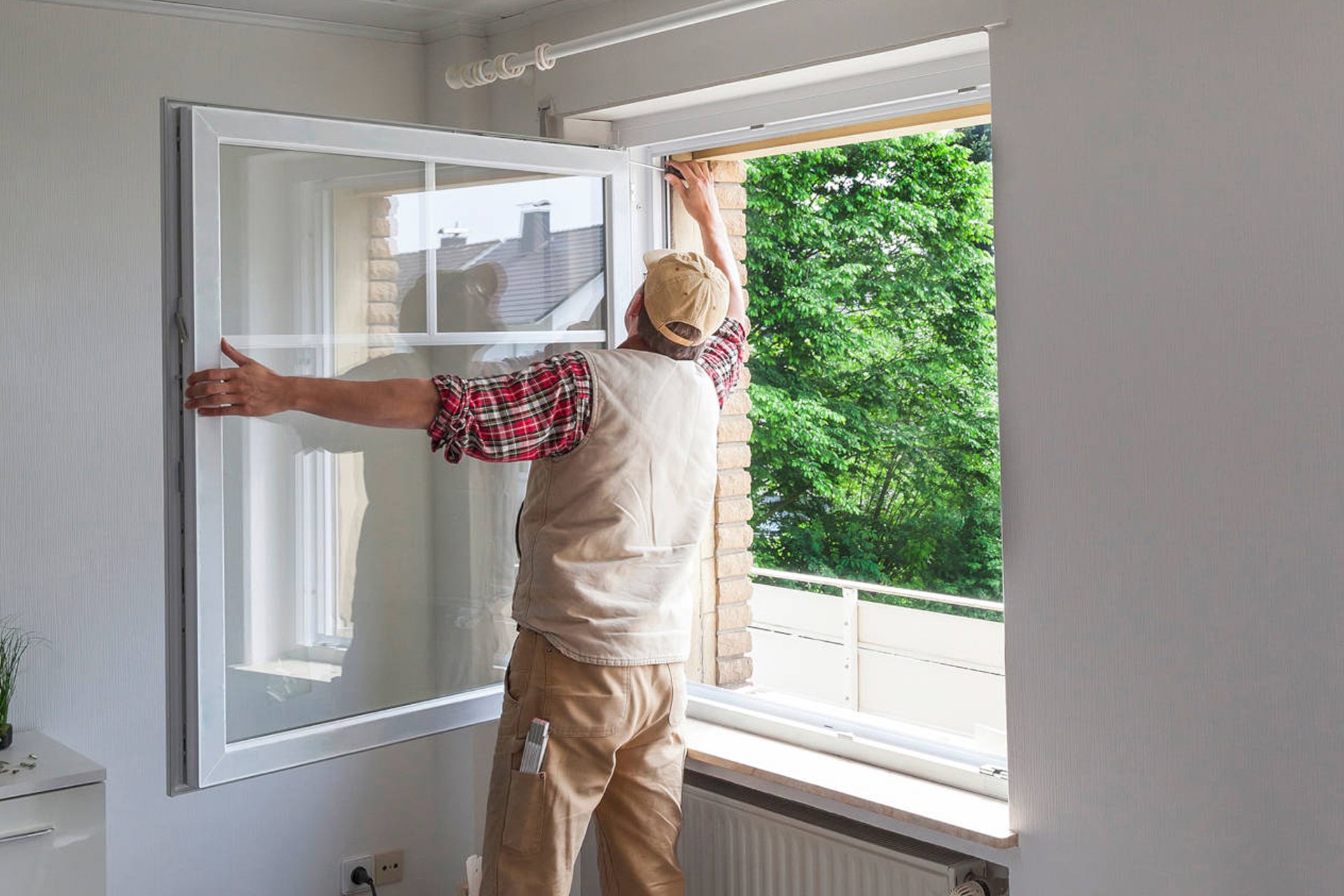 Benefits of Investing in Professional Double Glazing Services