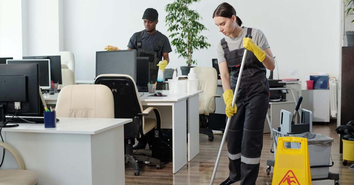 Boost Workplace Efficiency: Office Cleaning Services